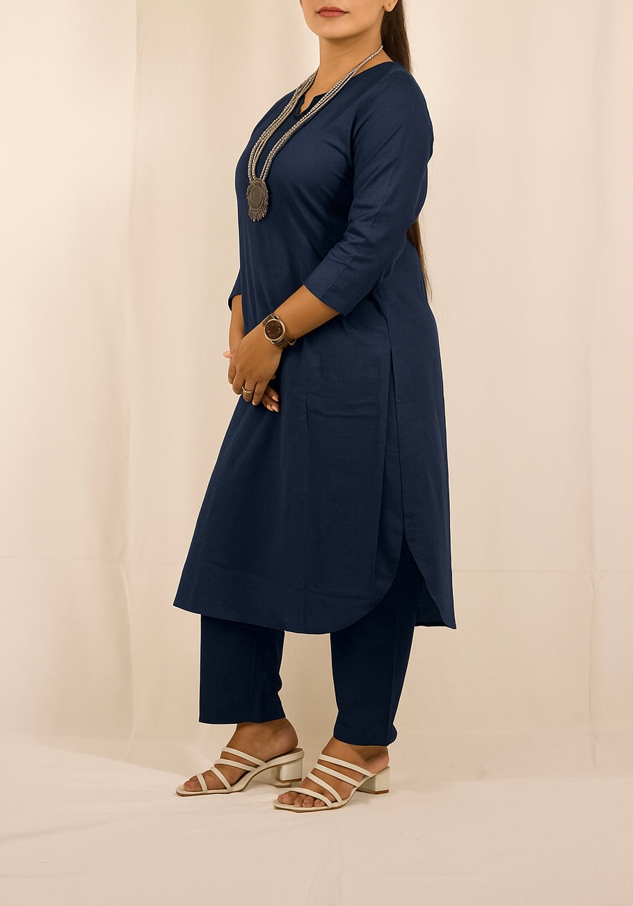 Nurvi Aura Kurti Set: Deep Blue