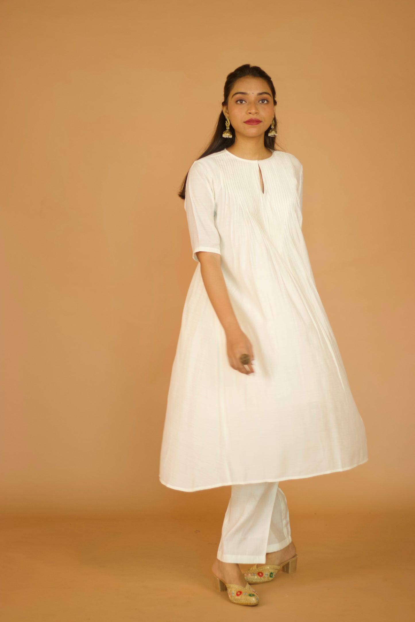 Ivory Chanderi Pleated kurta Set
