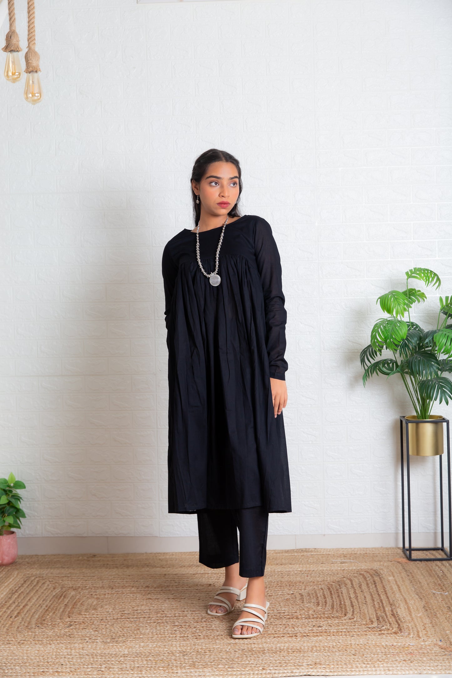 Black Chudi Sleeves Mul Gathered Kurta set