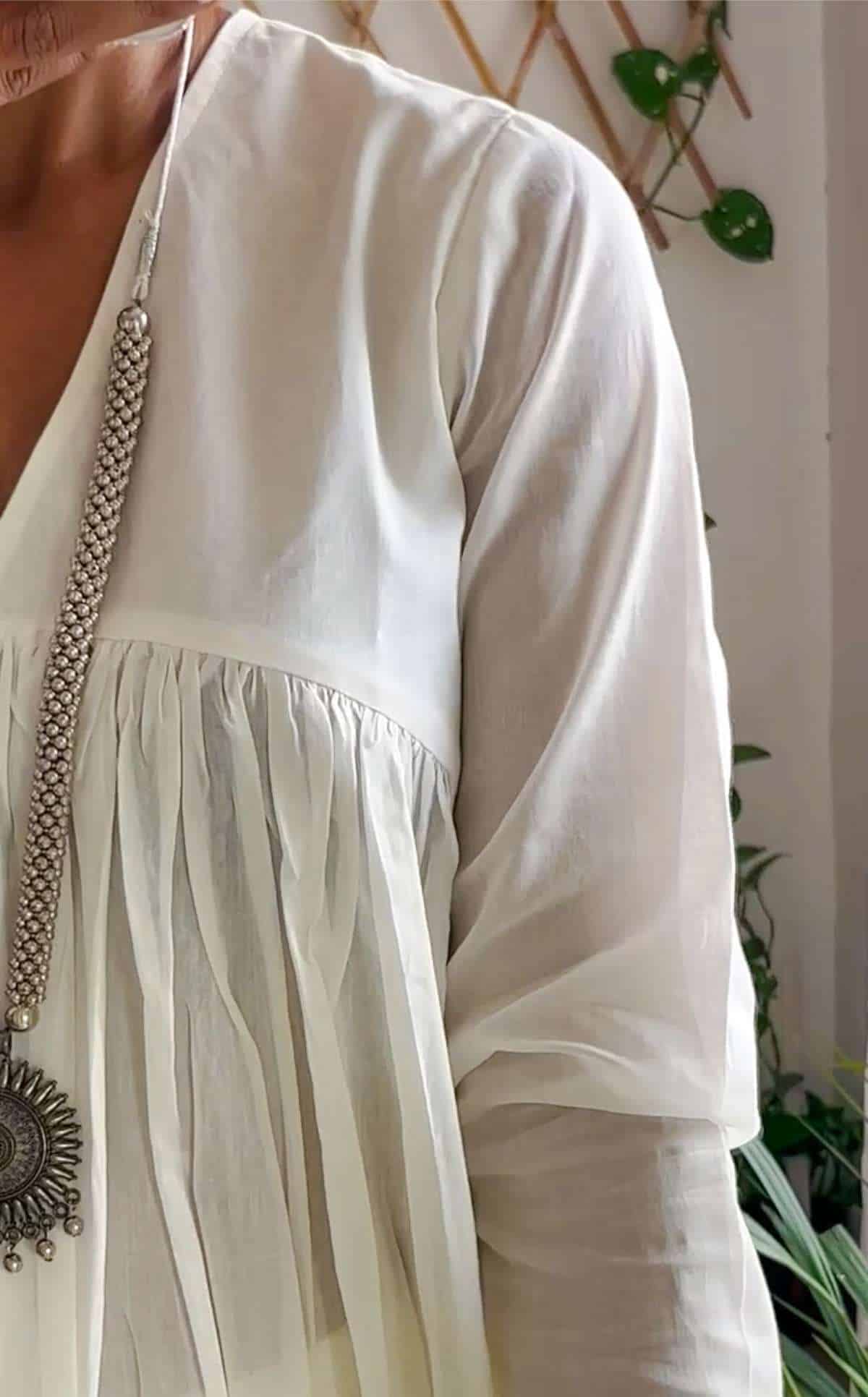 Ivory Chudi Sleeves Mul Gathered Kurta set