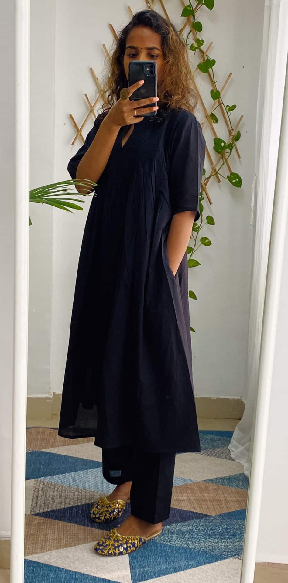 Royal Black Mul Pleated kurta Set