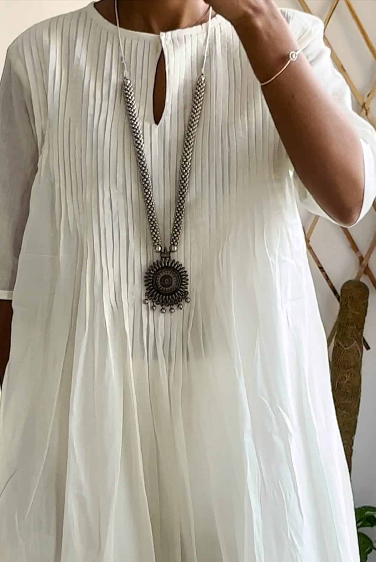 Ivory Mul Pleated kurta Set