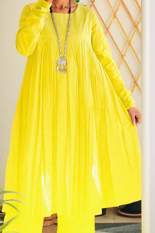 Pastel yellow chudi sleeves gathered kurta set