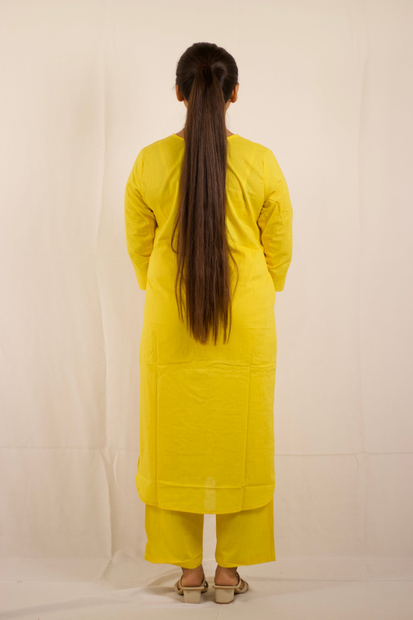 Nurvi Aura Kurti Set: Yellow