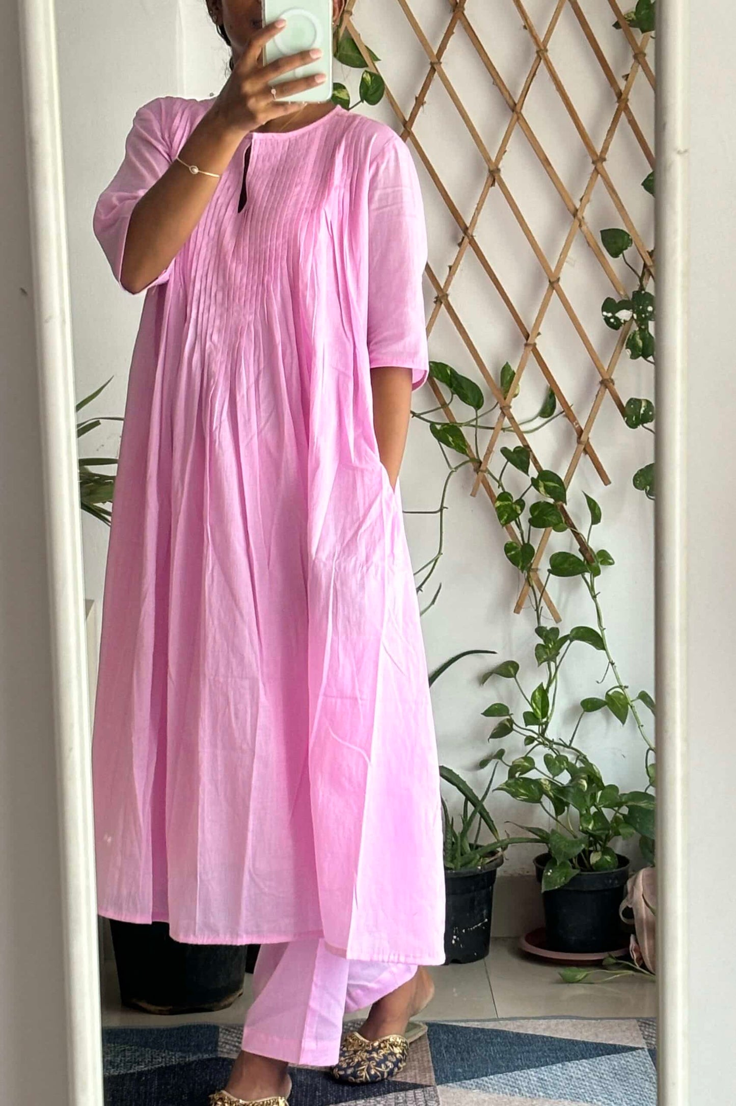 Mauve Mul Pleated kurta Set