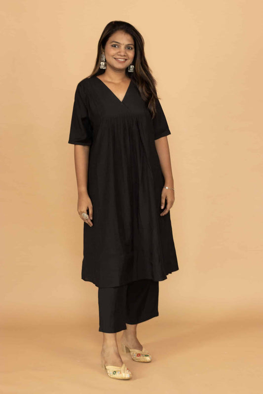 Black Chanderi Twisted Neck kurta set