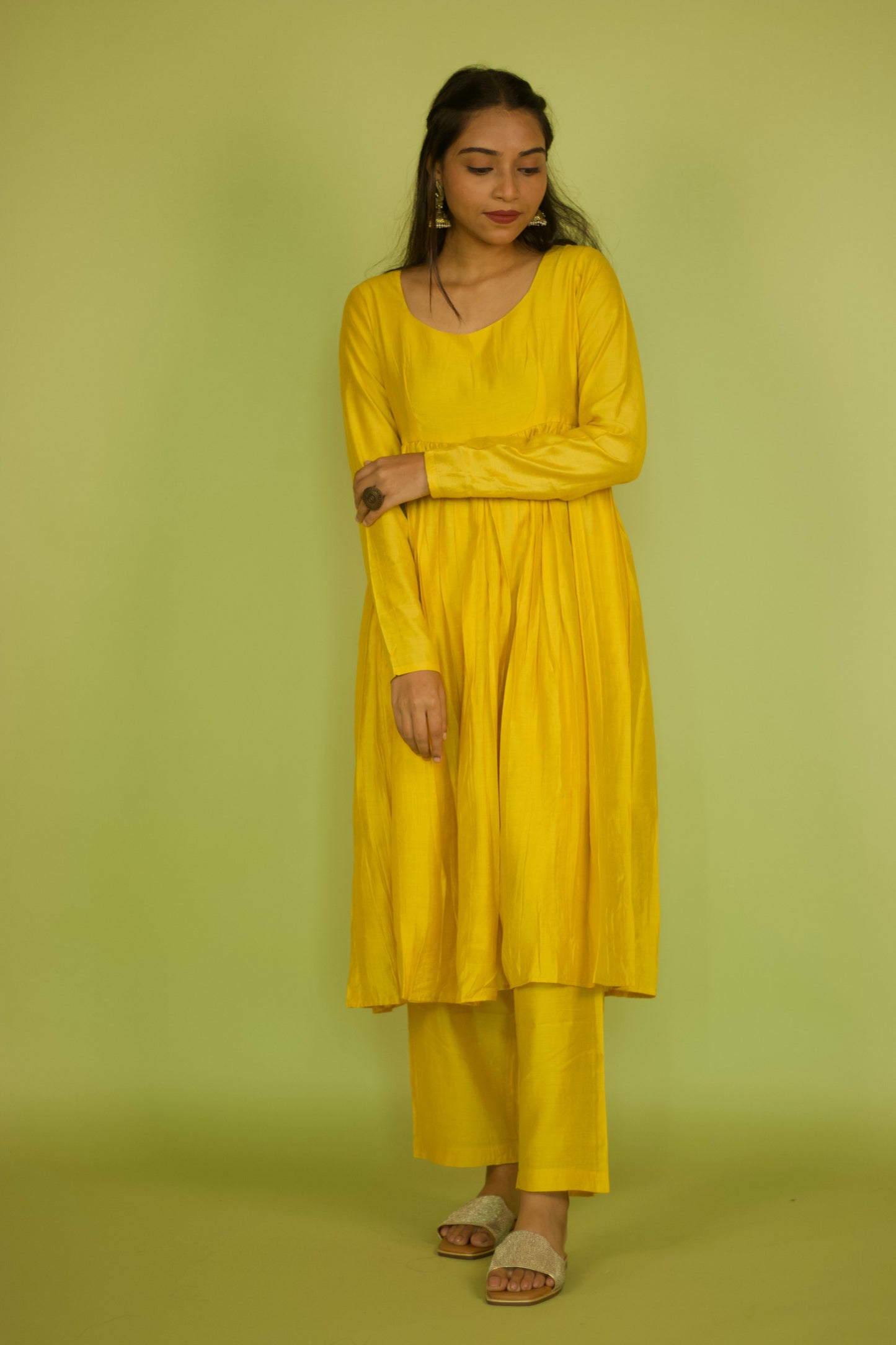 Gold Chanderi Round Neck Gathered Kurti Set