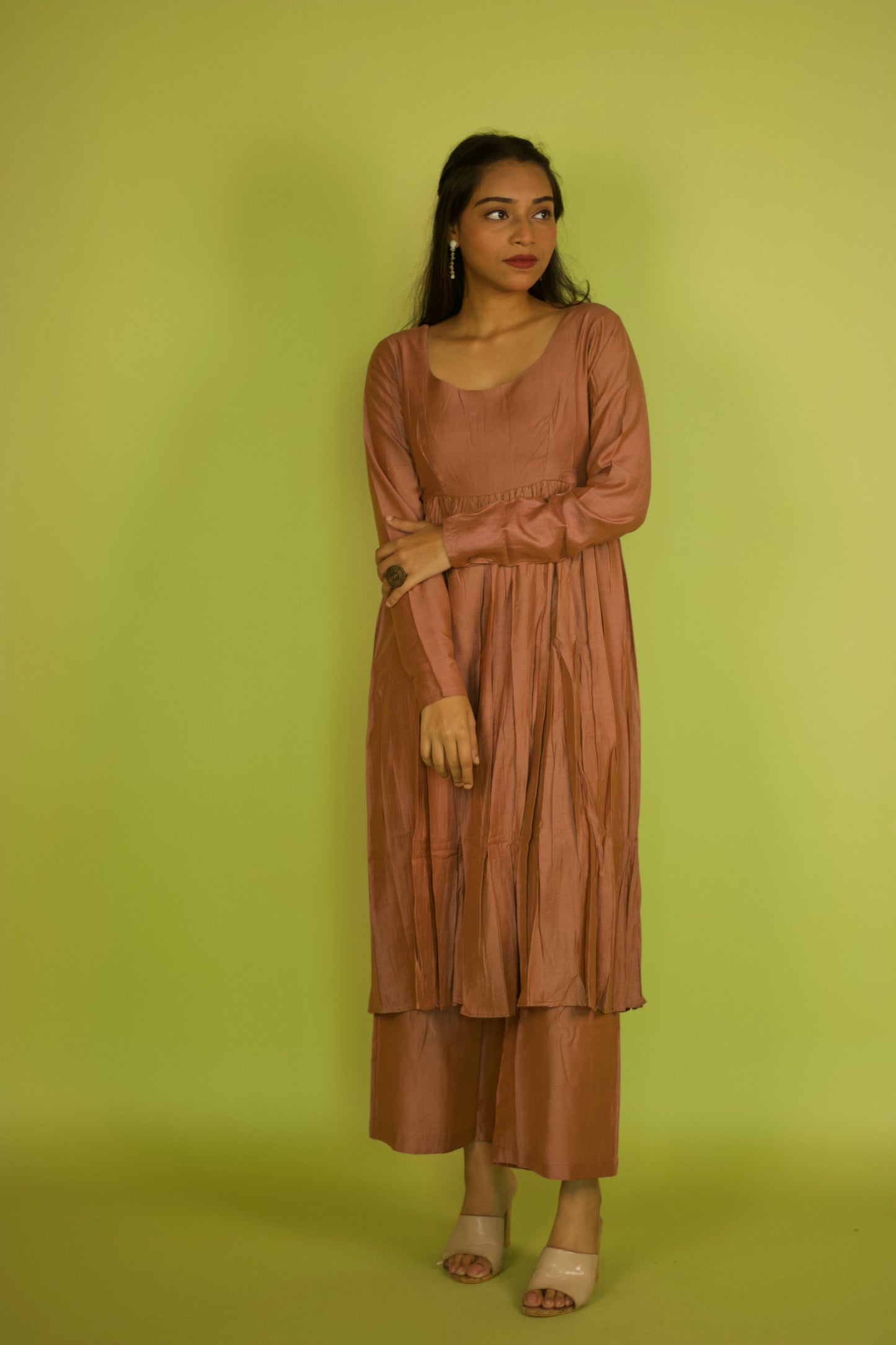 Gold Chanderi Round Neck Gathered Kurti Set