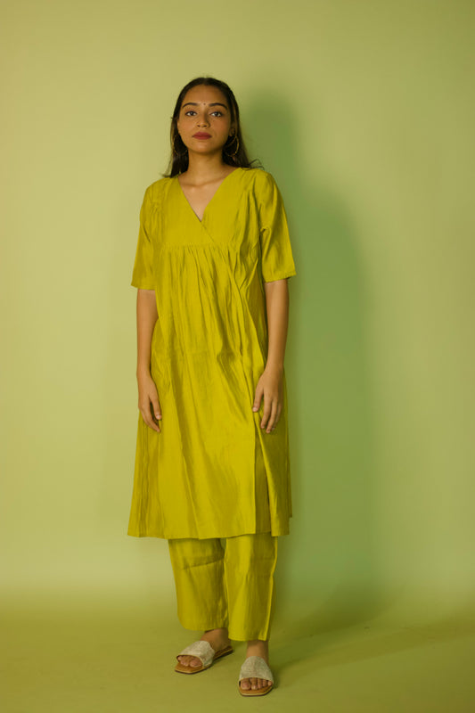 Lime Gold Chanderi Twisted Neck kurta set