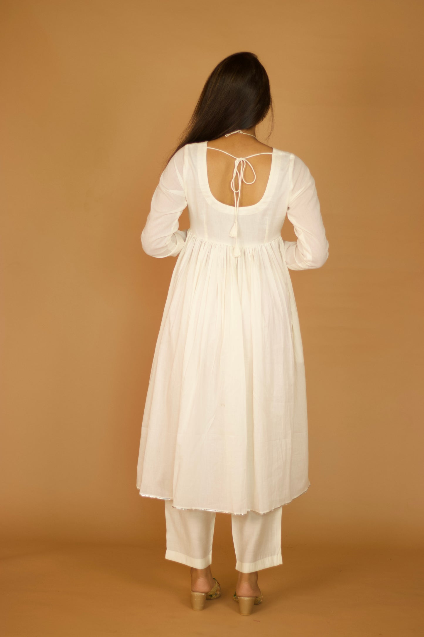 Ivory Mul Gottapatti Anarkali Set