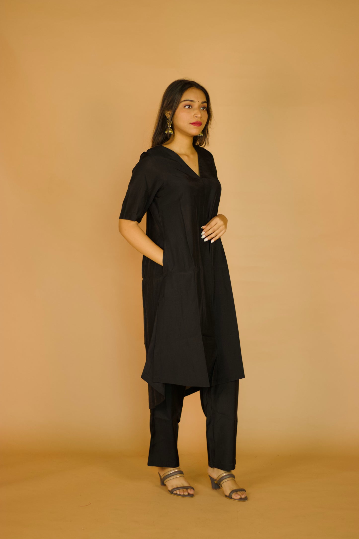 Black Chanderi Box pleate Kurta set