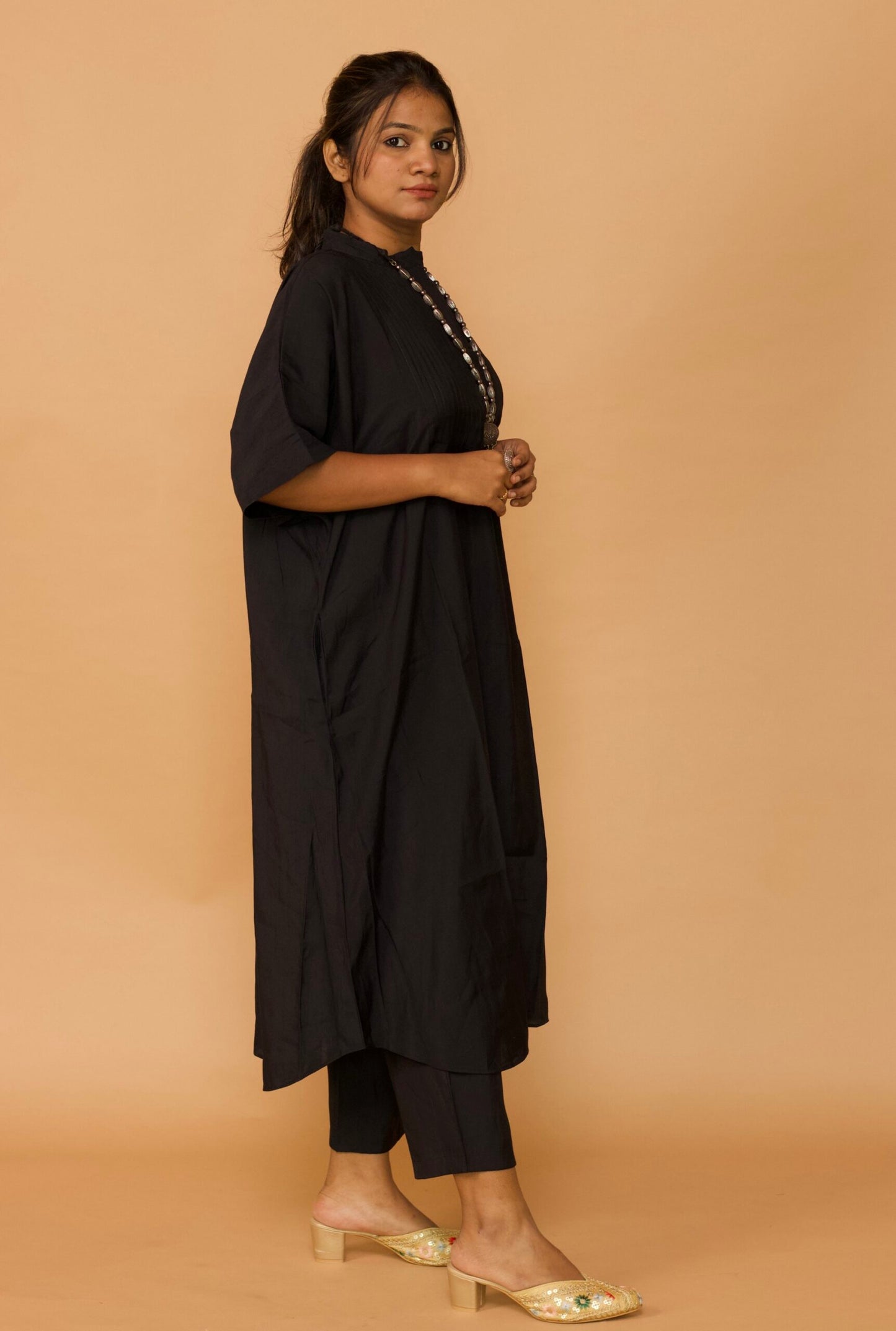 Black Chanderi Kaftan Pleated Kurta set