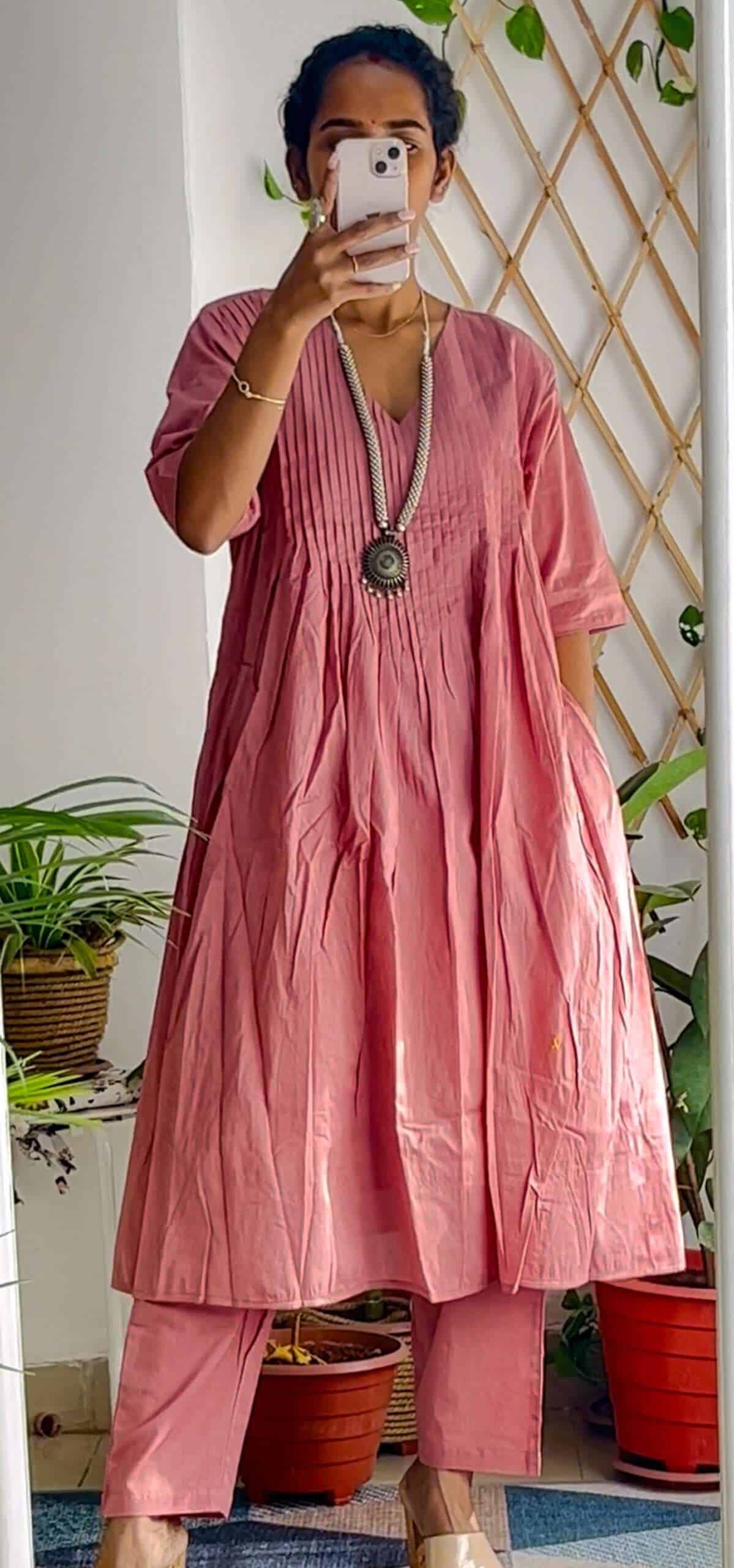 Mauve Mul Pleated kurta Set